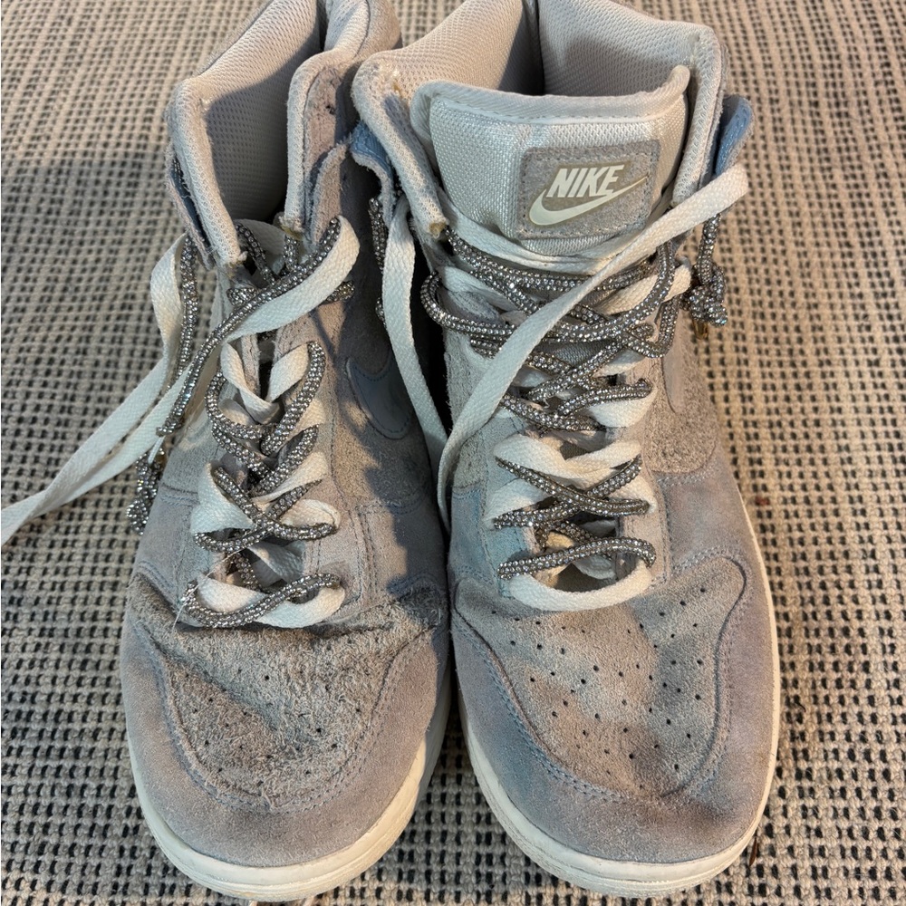 Nike Dunk High SE 'Clouds' Suede High Top Sneakers FD0882-400 Women's 8.5